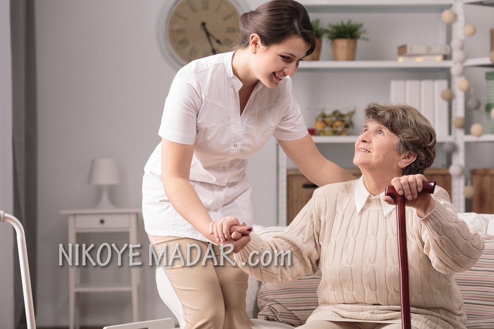 مراقب و نگهدار سالمند در منزل (3)